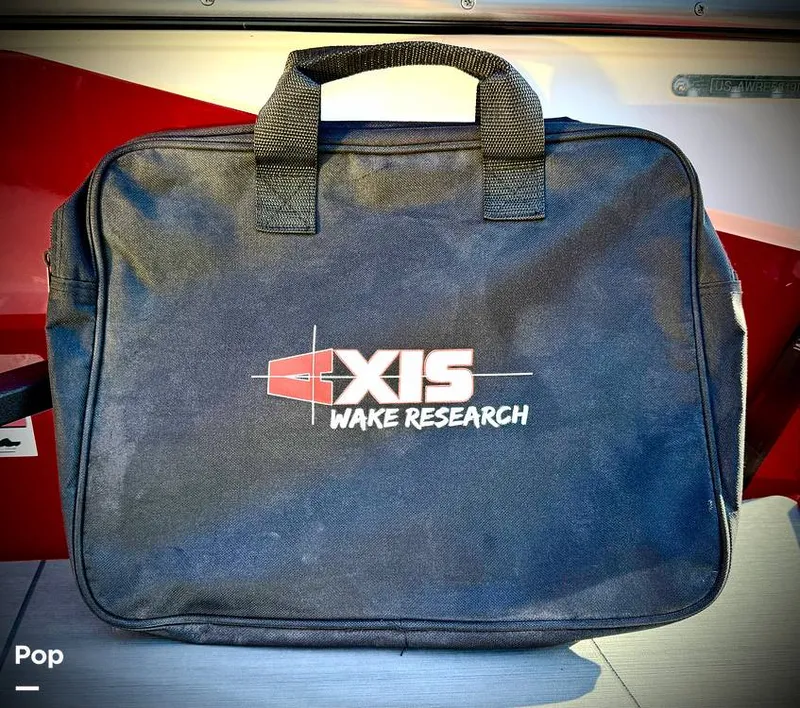 Slide: The Image of Axis T220 2024 - 16190808