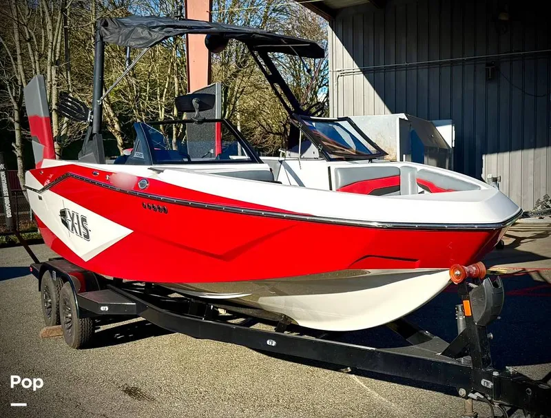 Slide: The Image of Axis T220 2024 - 16190814