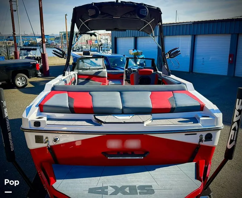 Slide: The Image of Axis T220 2024 - 16190847