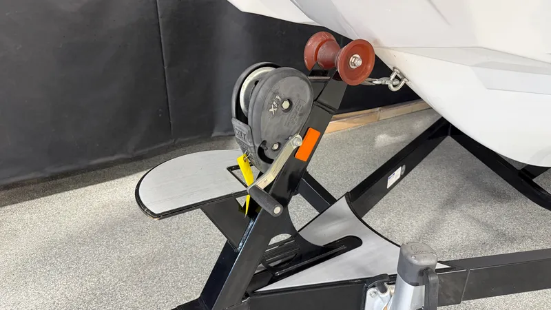 Slide: The Image of Malibu 24MXZ 2017 - 122