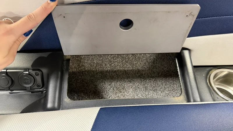 Slide: The Image of Malibu 24MXZ 2017 - 41