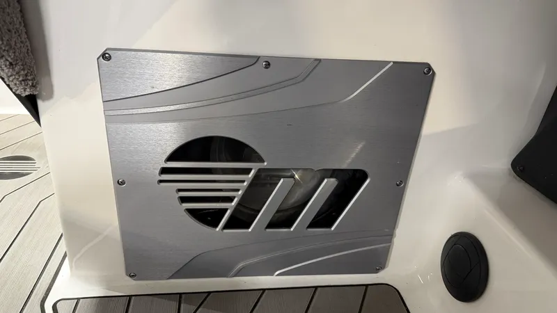 Slide: The Image of Malibu 24MXZ 2017 - 84