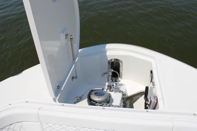Slide: The Image of Sea Ray Sundancer 370 Outboard 2026 - 54