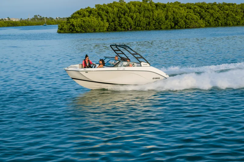 Slide: The Image of Yamaha 222SD 2026 - 5