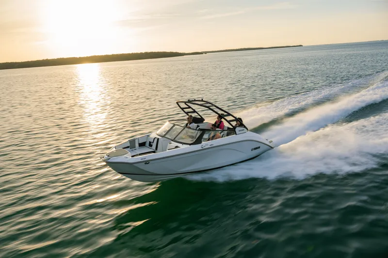 Slide: The Image of Yamaha 222SD 2026 - 8