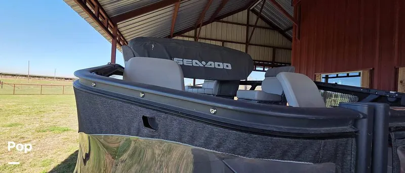 Slide: The Image of Sea-Doo Switch Sport 21 2024 - 16292367