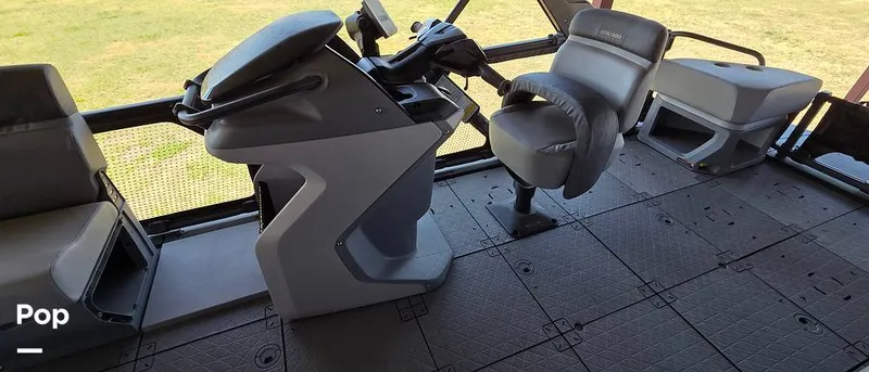 Slide: The Image of Sea-Doo Switch Sport 21 2024 - 16292399