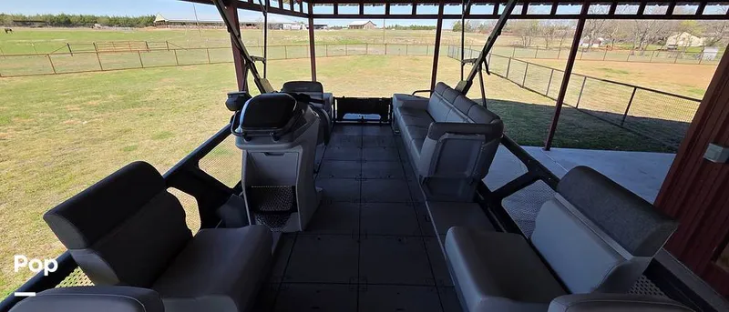 Slide: The Image of Sea-Doo Switch Sport 21 2024 - 16292425