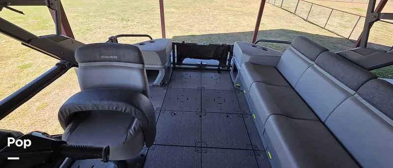 Slide: The Image of Sea-Doo Switch Sport 21 2024 - 16292429