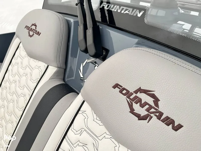 Slide: The Image of Fountain 38 SC 2024 - 16180054