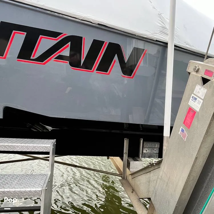 Slide: The Image of Fountain 38 SC 2024 - 16179955