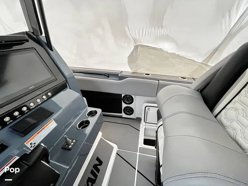 Slide: The Image of Fountain 38 SC 2024 - 16179961