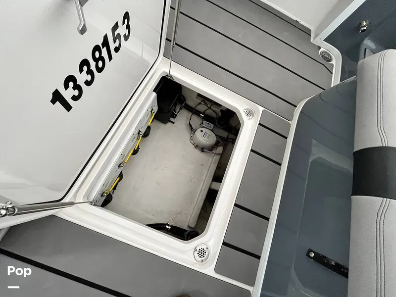 Slide: The Image of Fountain 38 SC 2024 - 16179967