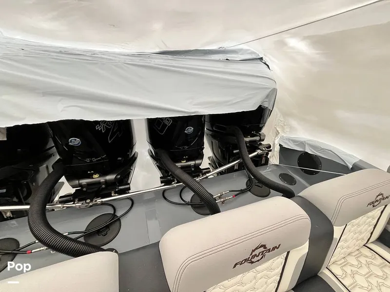 Slide: The Image of Fountain 38 SC 2024 - 16179981