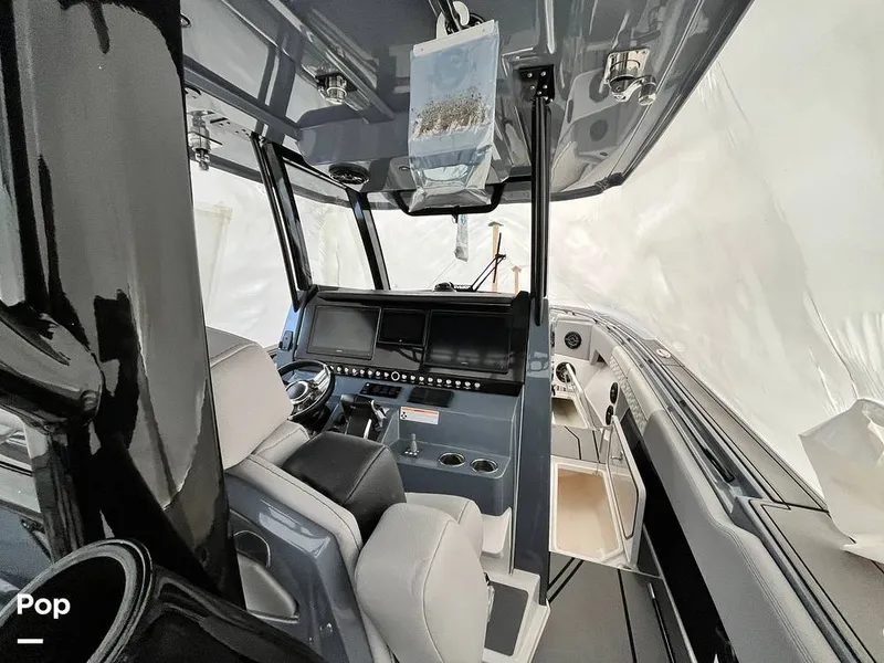 Slide: The Image of Fountain 38 SC 2024 - 16179986