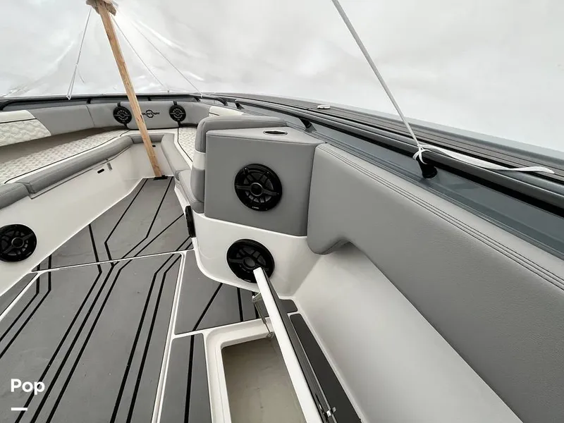 Slide: The Image of Fountain 38 SC 2024 - 16180012