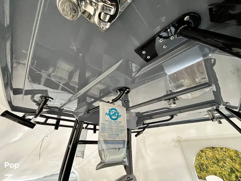 Slide: The Image of Fountain 38 SC 2024 - 16180033