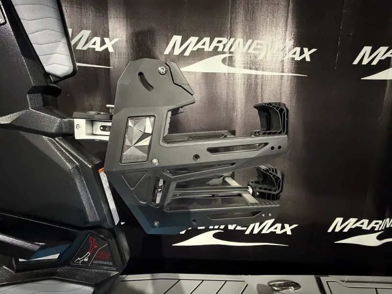 Slide: The Image of Nautique Super Air Nautique G23 2026 - 19