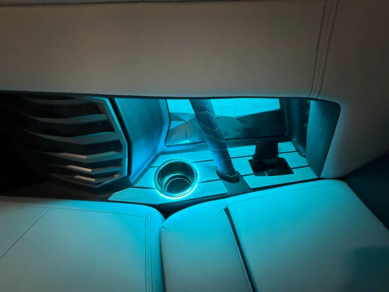 Slide: The Image of Nautique Super Air Nautique G23 2026 - 29