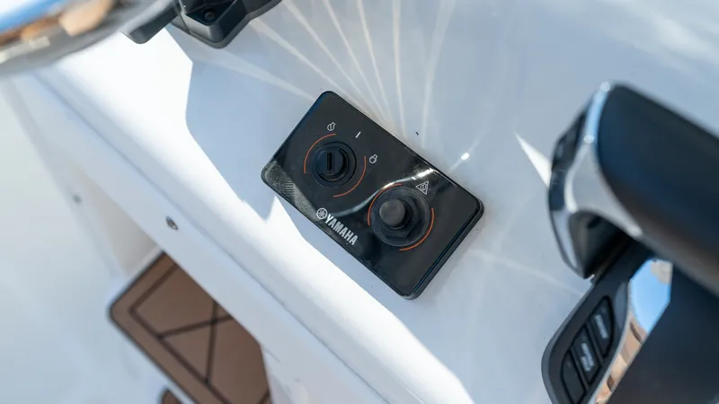 Slide: The Image of Sea Hunt 25 ULTRA 2021 - 18