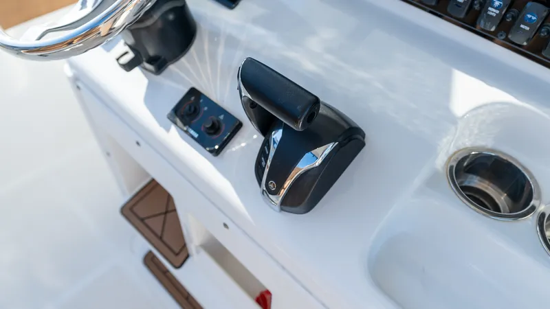 Slide: The Image of Sea Hunt 25 ULTRA 2021 - 19