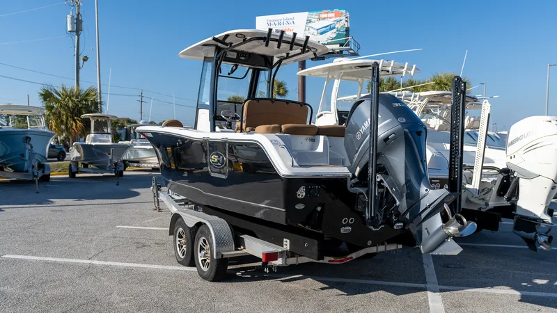 Slide: The Image of Sea Hunt 25 ULTRA 2021 - 2