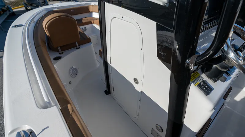 Slide: The Image of Sea Hunt 25 ULTRA 2021 - 9