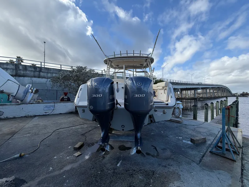 Slide: The Image of Grady-White 307 FREEDOM 2021 - 1