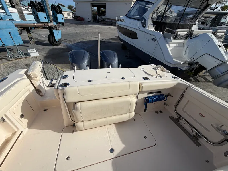 Slide: The Image of Grady-White 307 FREEDOM 2021 - 26