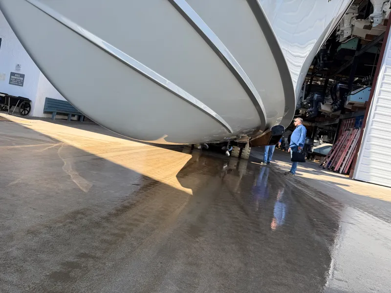 Slide: The Image of Grady-White 307 FREEDOM 2021 - 4