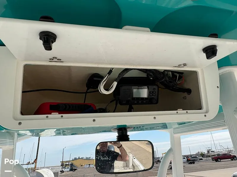 Slide: The Image of Glove Box - 16184821