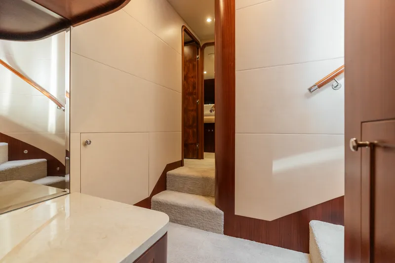 Slide: The Image of Ocean Alexander 65 PILOTHOUSE 2013 - 45