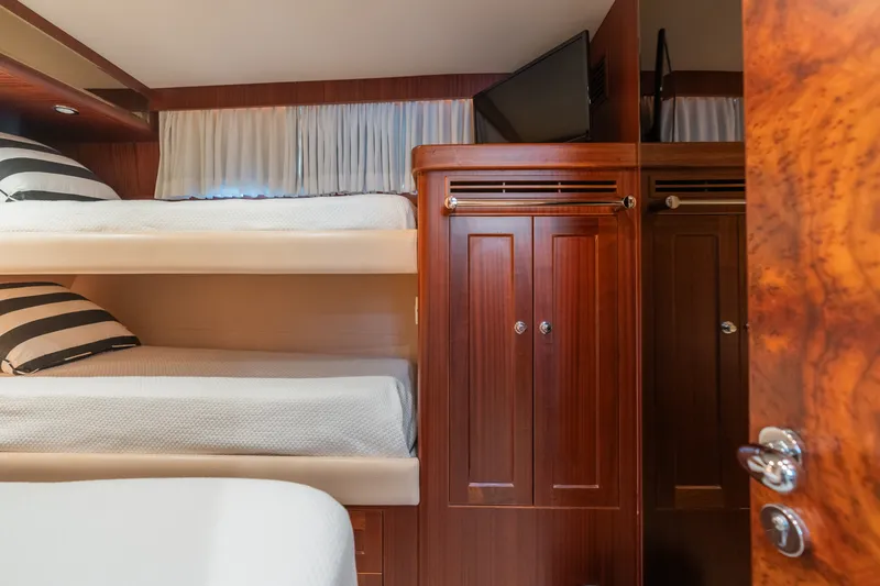 Slide: The Image of Ocean Alexander 65 PILOTHOUSE 2013 - 49