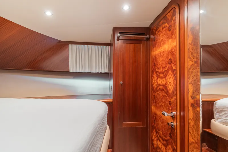 Slide: The Image of Ocean Alexander 65 PILOTHOUSE 2013 - 56