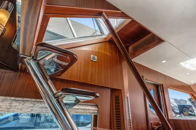 Slide: The Image of Ocean Alexander 65 PILOTHOUSE 2013 - 71