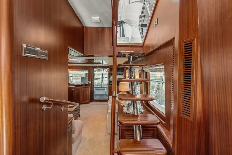 Slide: The Image of Ocean Alexander 65 PILOTHOUSE 2013 - 72