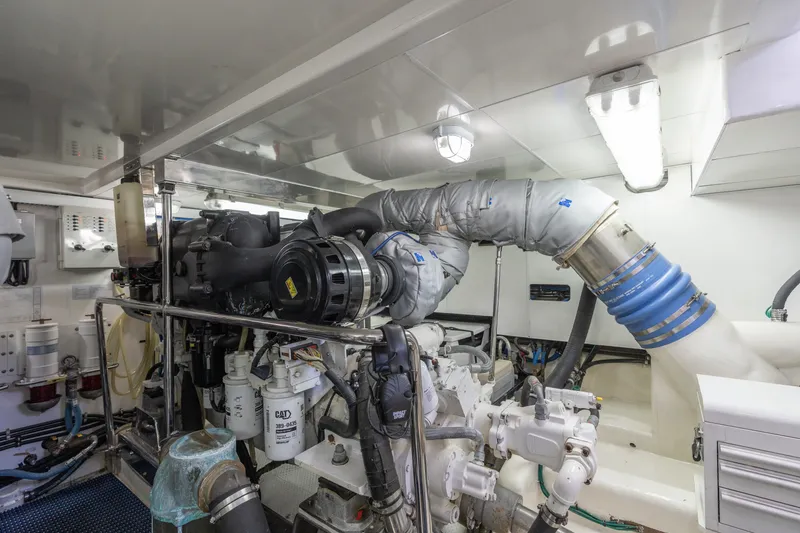 Slide: The Image of Ocean Alexander 65 PILOTHOUSE 2013 - 84