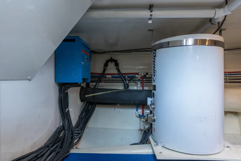 Slide: The Image of Ocean Alexander 65 PILOTHOUSE 2013 - 94