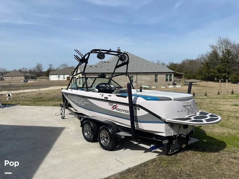 Slide: The Image of Nautique 210 Signature 2003 - 16247357