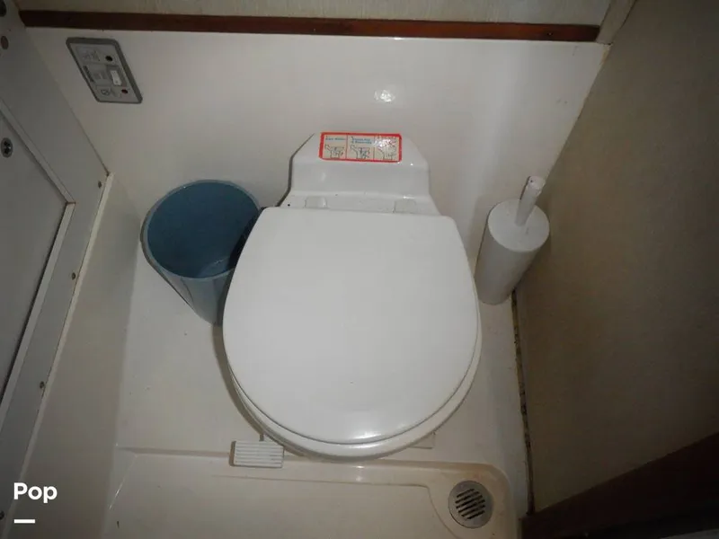 Slide: The Image of Bertram 33 FBC 1977 - 16256020