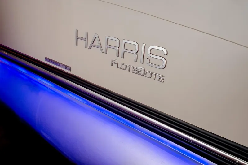 Slide: The Image of Harris Crowne 250 2018 - 25