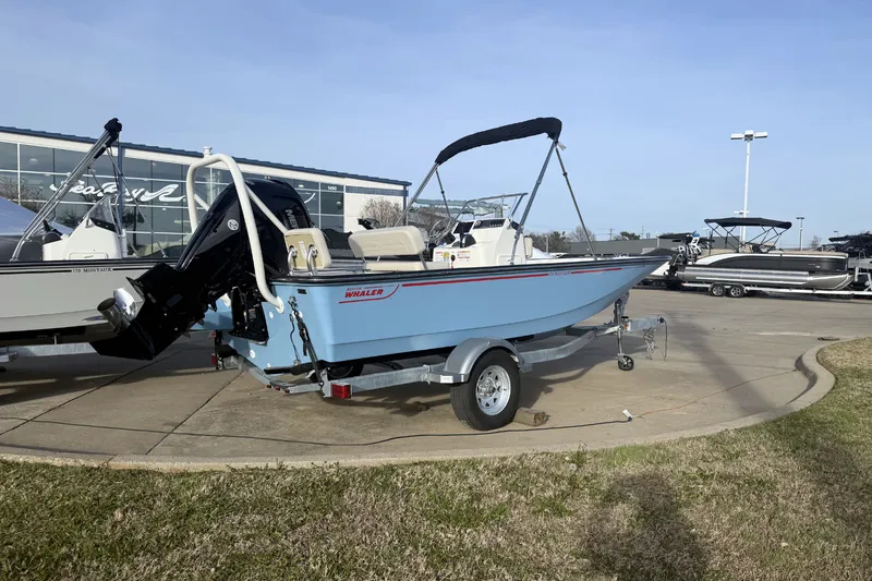 Slide: The Image of Boston Whaler 170 Montauk 2026 - 2