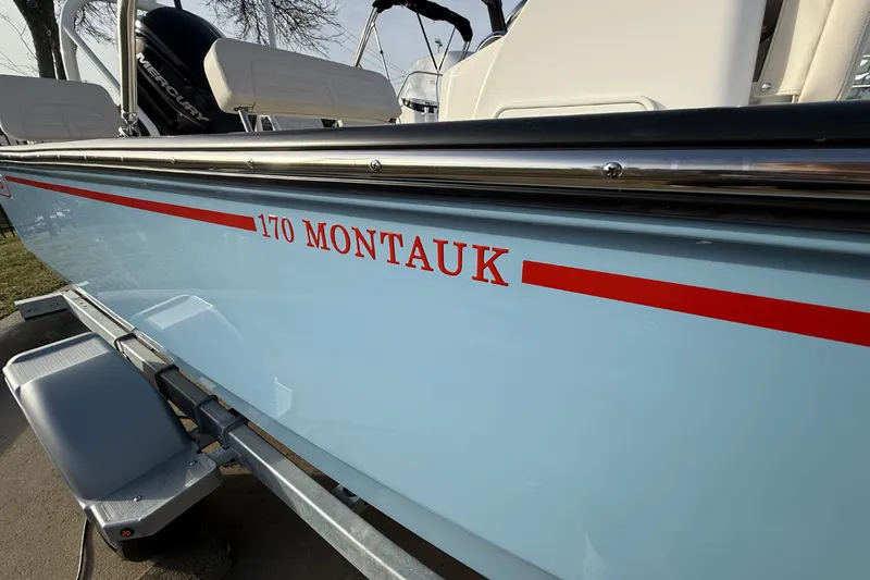 Slide: The Image of Boston Whaler 170 Montauk 2026 - 4