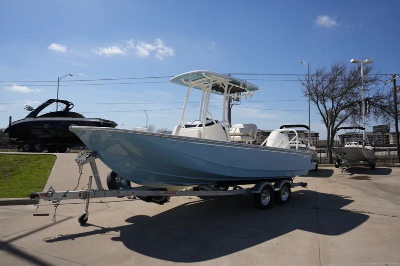 Slide: The Image of Boston Whaler 210 Montauk 2026 - 3
