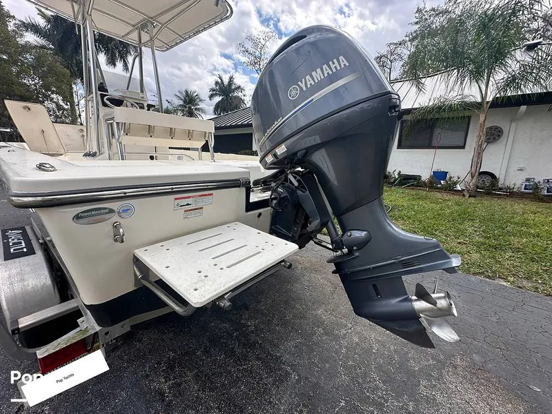 Slide: The Image of Cobia 220 CC 2021 - 16252359