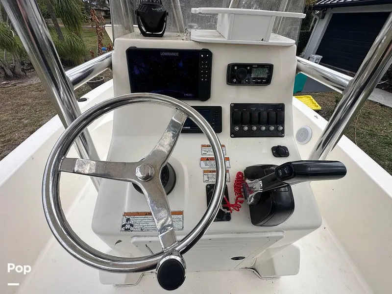 Slide: The Image of Cobia 220 CC 2021 - 16252380