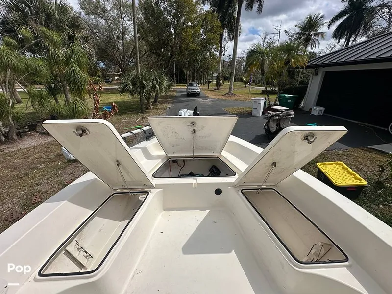 Slide: The Image of Cobia 220 CC 2021 - 16252389