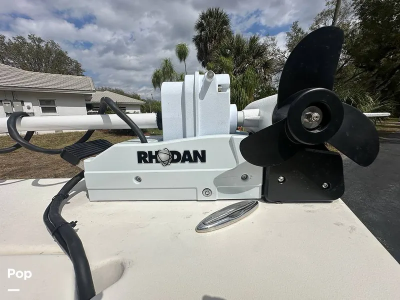 Slide: The Image of Cobia 220 CC 2021 - 16252402