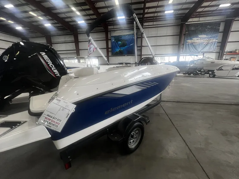 Slide: The Image of Bayliner E16LE 2026 - 1