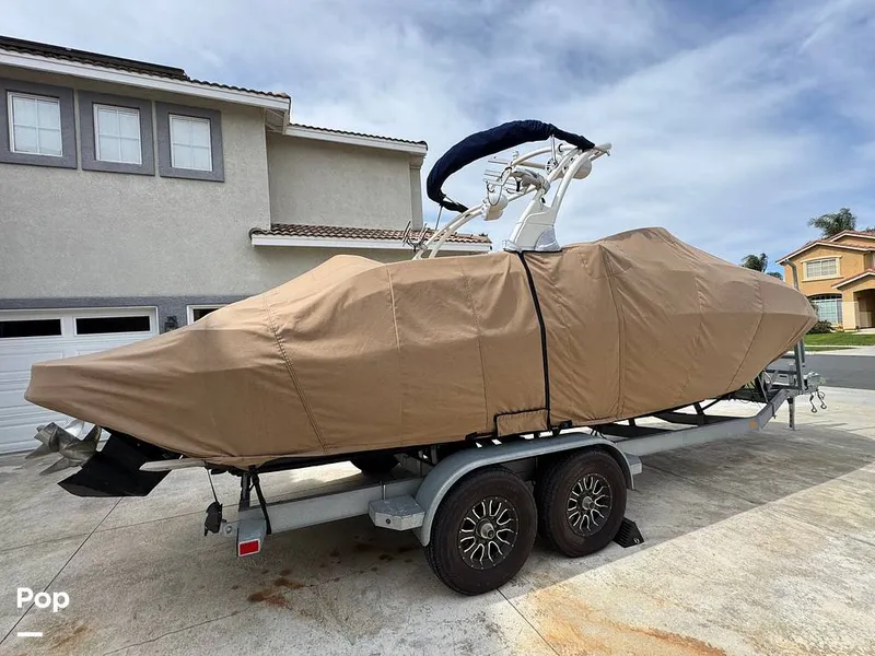 Slide: The Image of Sea Ray 260 Sundeck 2013 - 16267082